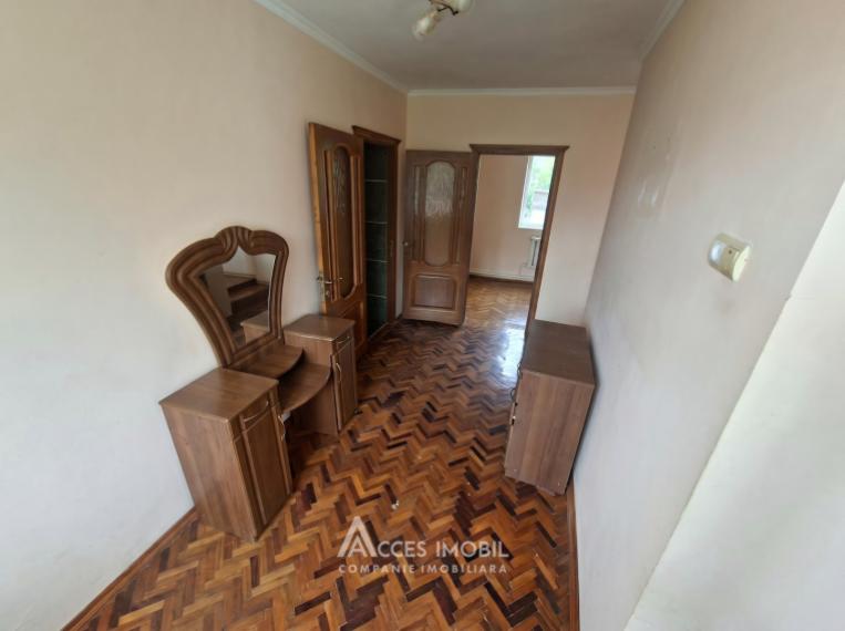 Casă! Cojușna, str. Mihai Viteazul, 5+ camere + living, 132m2 + 18 ari. Încălzire autonomă!: 5