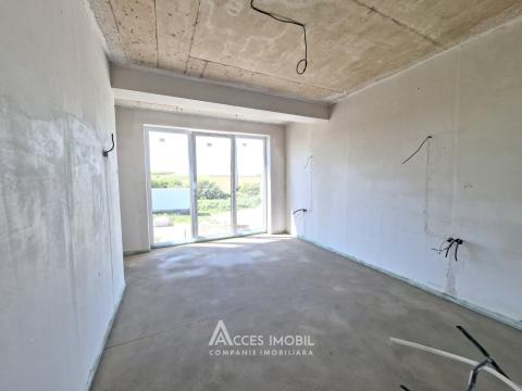 Duplex în 2 niveluri! Ialoveni, str. Mîra Tudor Gheorghe, 3 camere + living, 135m2 + 3 ari. Varianta albă!: 3