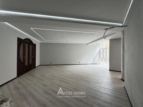 Bloc Nou! Centru, str. Mihai Eminescu, 3 camere + living. Euroreparație!: 4