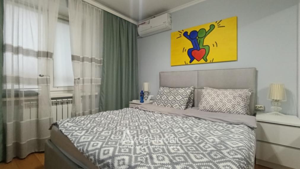 Telecentru, str. Gheorghe Asachi, 2 camere. Euroreparație! De mijloc!: 4