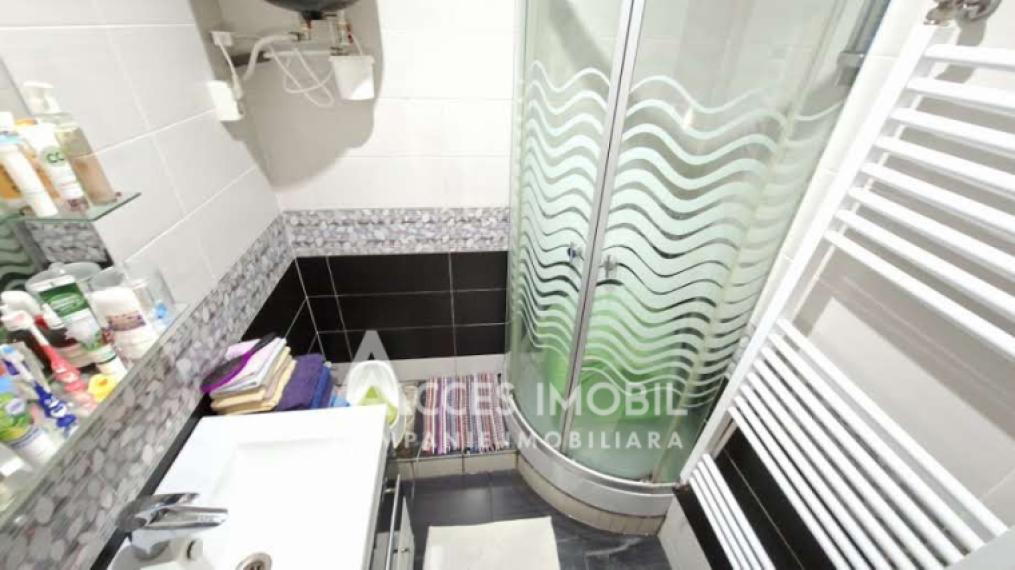 Botanica, str. Grenoble, 3 camere. Seria Varnița!: 16