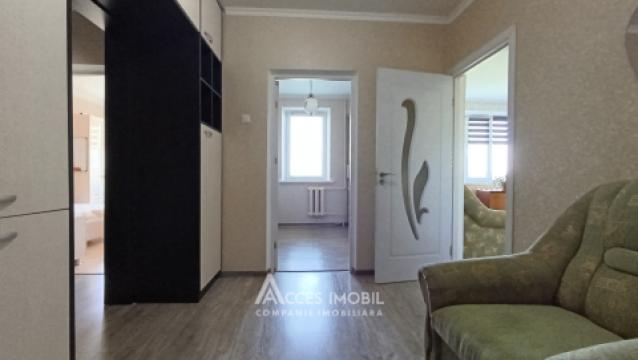 Buiucani, str. Alba-Iulia, 2 camere. Euroreparație! Seria 143!: 10