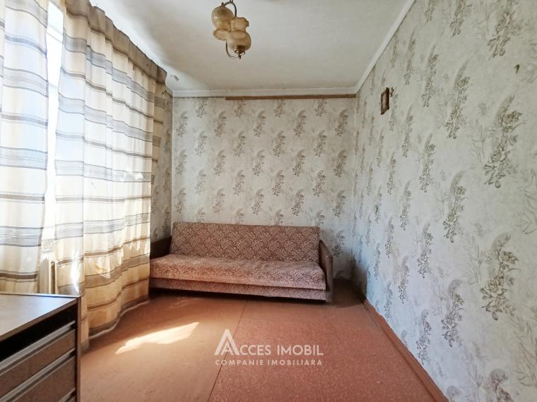 Botanica, Decebal Boulevard, 4 rooms.: 2