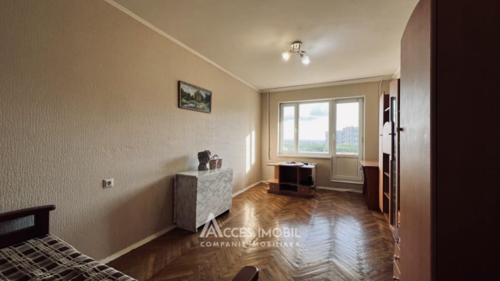 Botanica, str. Grenoble, 3 camere. Seria Varnița!: 8