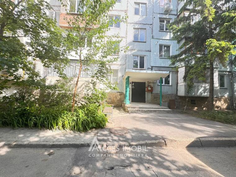 Buiucani, Sucevita Street, 2 rooms + living room. Eurorepair! Middle position!: 9