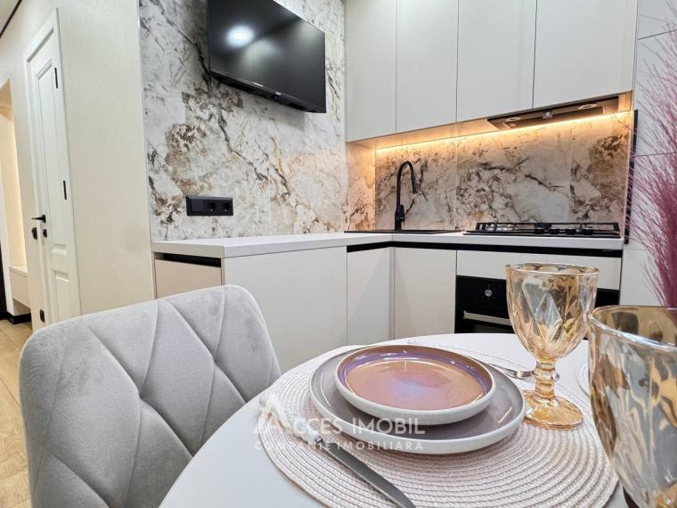 Buiucani, Sucevita Street, 2 rooms + living room. Eurorepair! Middle position!: 5