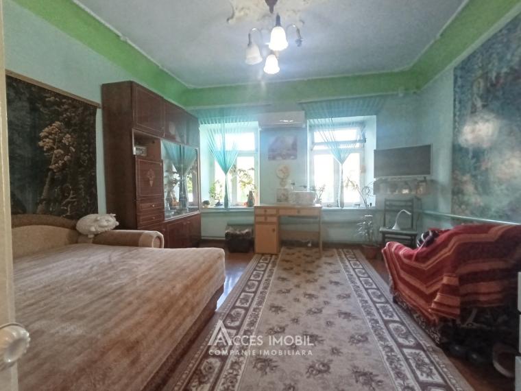 Center, Columna street, 3 rooms. Autonomous heating!: 4