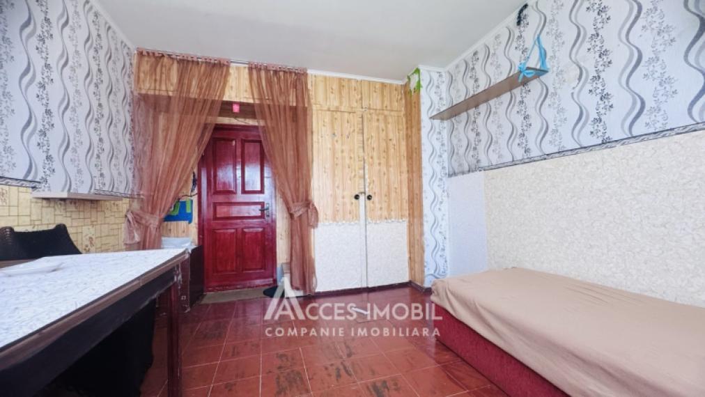 Buiucani, Calea Ieșilor street, 1 room. Series 135!: 1
