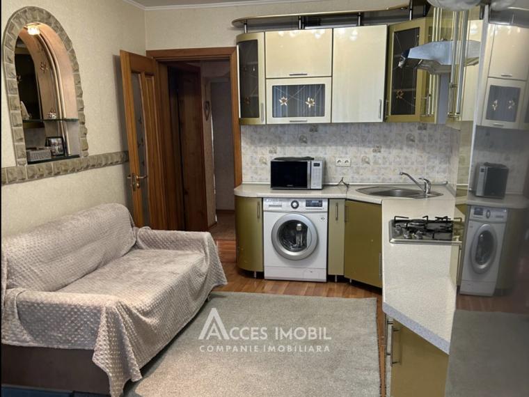 Chirie! AMIC! Bloc Nou! Botanica, str. Cetatea Albă, 2 camere + living. Euroreparație!: 2