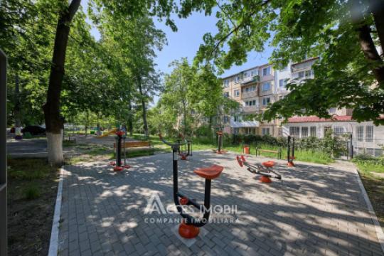 Botanica, Nicolai Zelinski Street, 2 rooms + living room. Eurorepair!: 12