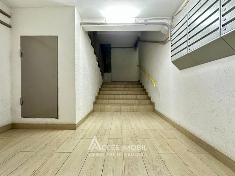 Ciocana, str. Nicolae Milescu Spătarul, 2 camere. Euroreparație! Seria MS! De mijloc!: 12