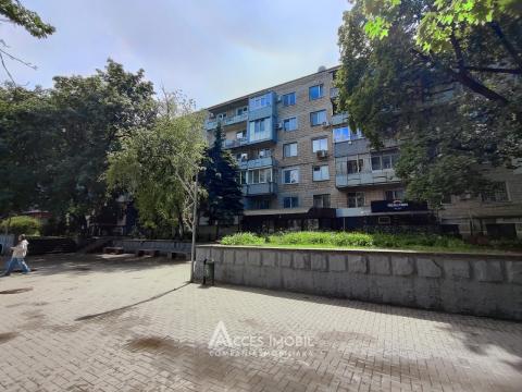 Botanica, bd. Dacia, 3 camere + living. Localizare de mijloc!: 7