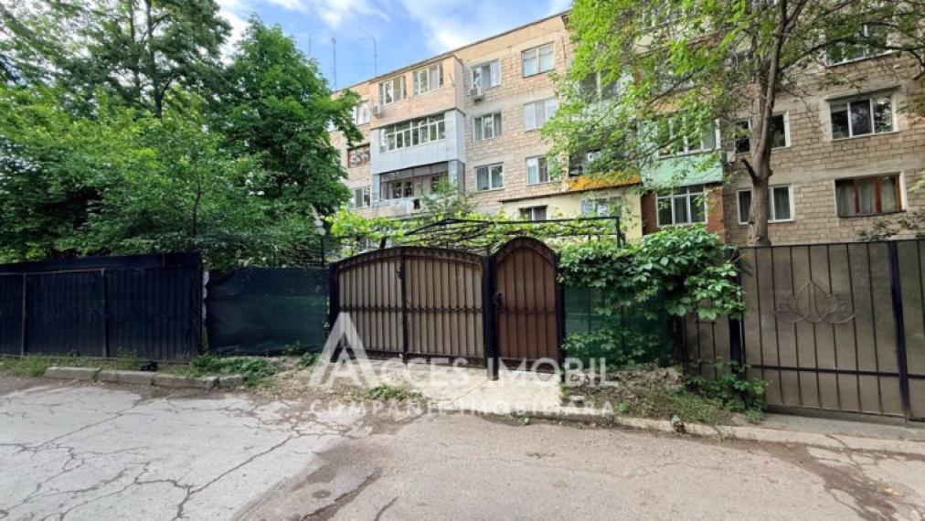 Botanica, bd. Traian, 3 camere + living. Încălzire autonomă!: 21