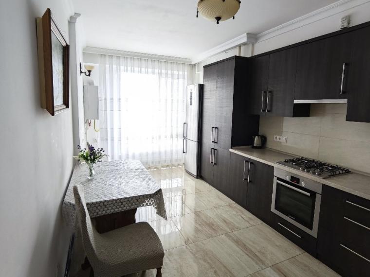 For Rent! Botanica, Decebal avenue, 1 room. Euro Repair!: 1