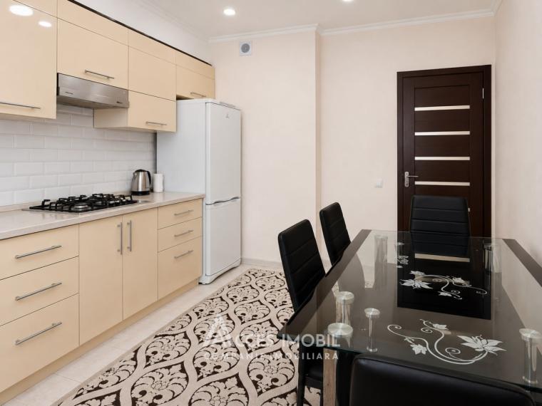 Rent! Buiucani, Alba-Iulia Street, 1 room. Eurorepair!: 2