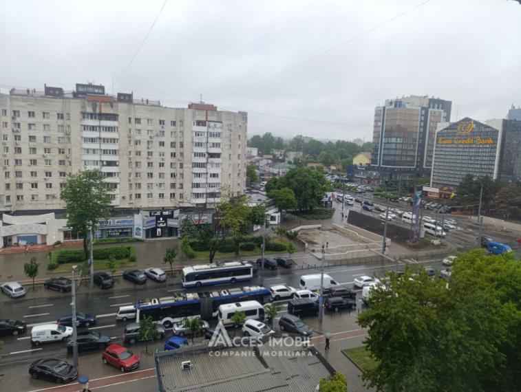 Centru, bd. Ștefan cel Mare și Sfânt, 2 camere + living. Euroreparație!: 13