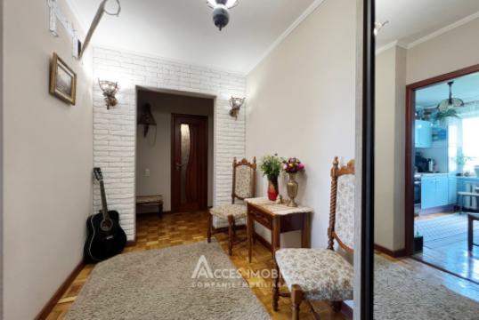 Buiucani, str. Calea Ieșilor, 3 camere. Euroreparație!: 5
