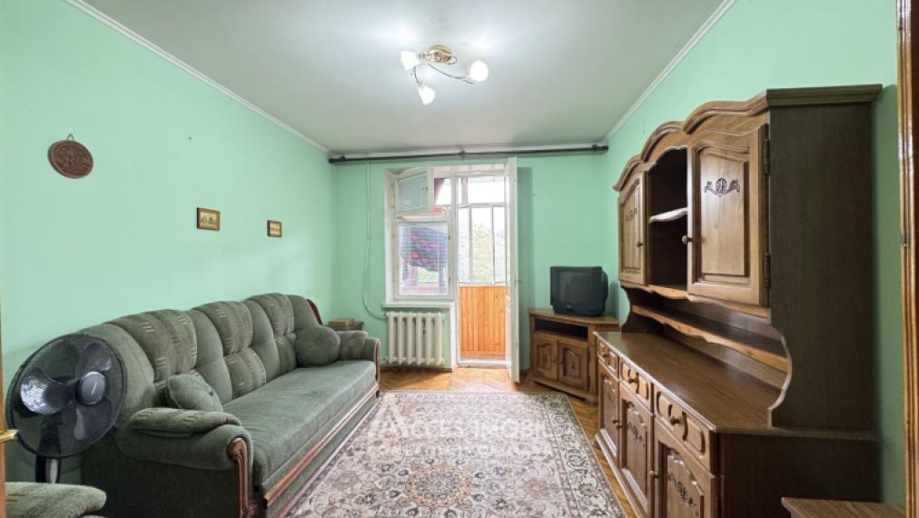 Telecentru, str. Gheorghe Asachi, 3 camere. Localizare de mijloc!: 1