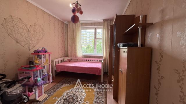 Aeroport, bd. Dacia, 4 camere. Seria 143!: 2