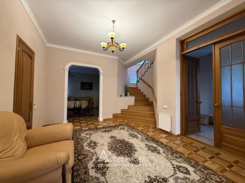 Chirie! Casă în 3 nivele! Telecentru, str. Mihail Berezovschi, 3 camere + living. Euroreparație!: 12