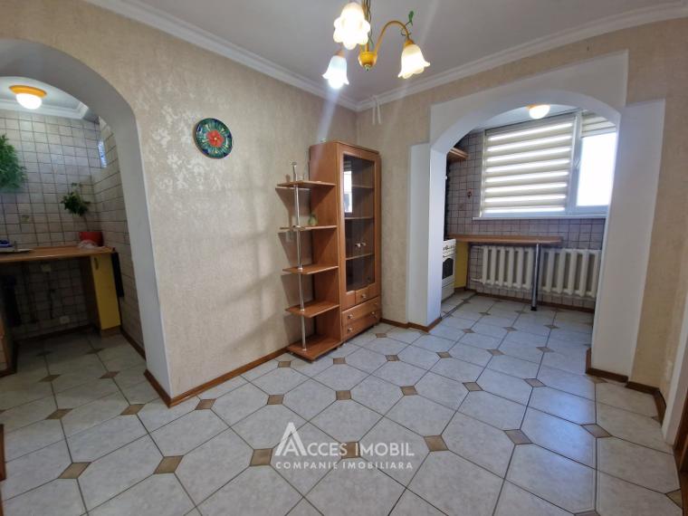 Botanica, str. Grenoble, 3 camere + living!: 6