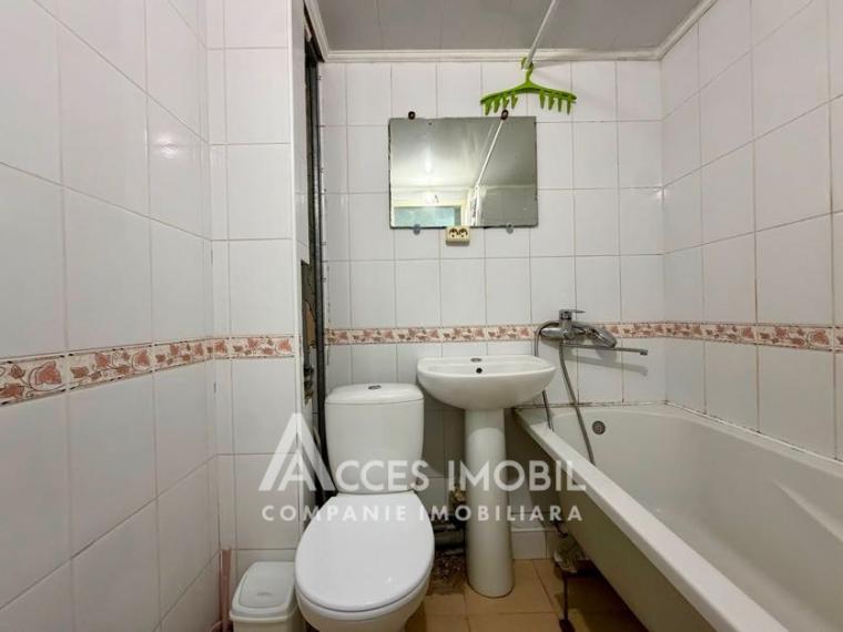 Poșta Veche, Iazului street, 1 room. Series 102! Middle position!: 4