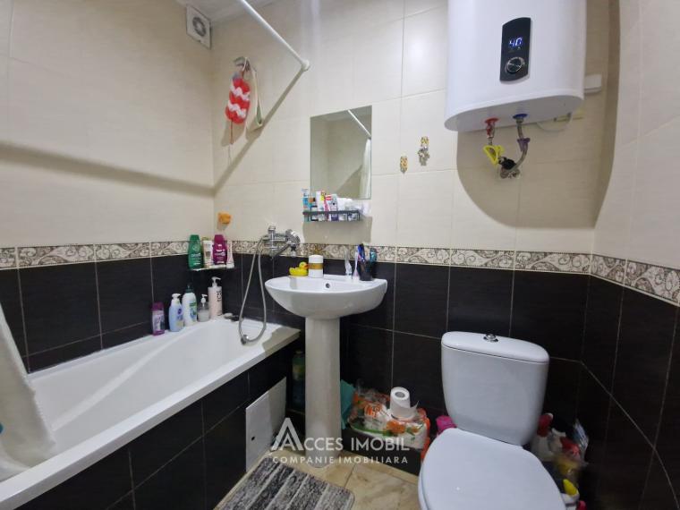 Botanica, Decebal Boulevard, 2 rooms + living room. Middle position!: 7