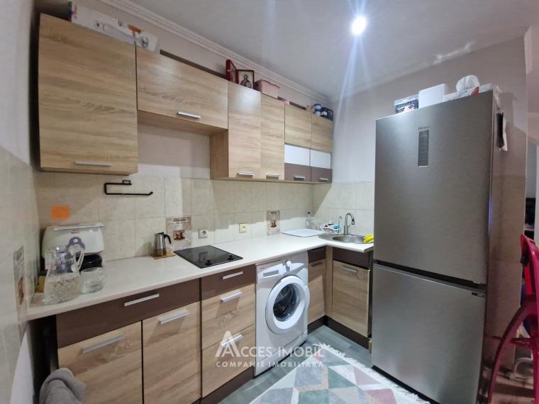 Botanica, Decebal Boulevard, 2 rooms + living room. Middle position!: 5