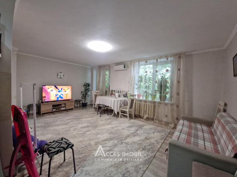 Botanica, Decebal Boulevard, 2 rooms + living room. Middle position!: 2
