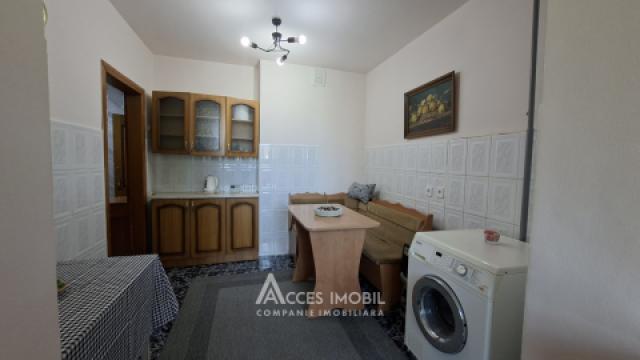 Botanica, Burebista Street, 3 rooms. Series 143! Autonomous heating!: 8