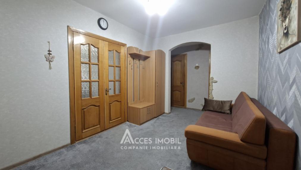 Botanica, Burebista Street, 3 rooms. Series 143! Autonomous heating!: 5