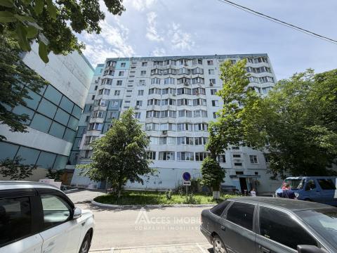 Apartamente de vânzare în Chișinău: Botanica, str. Grenoble