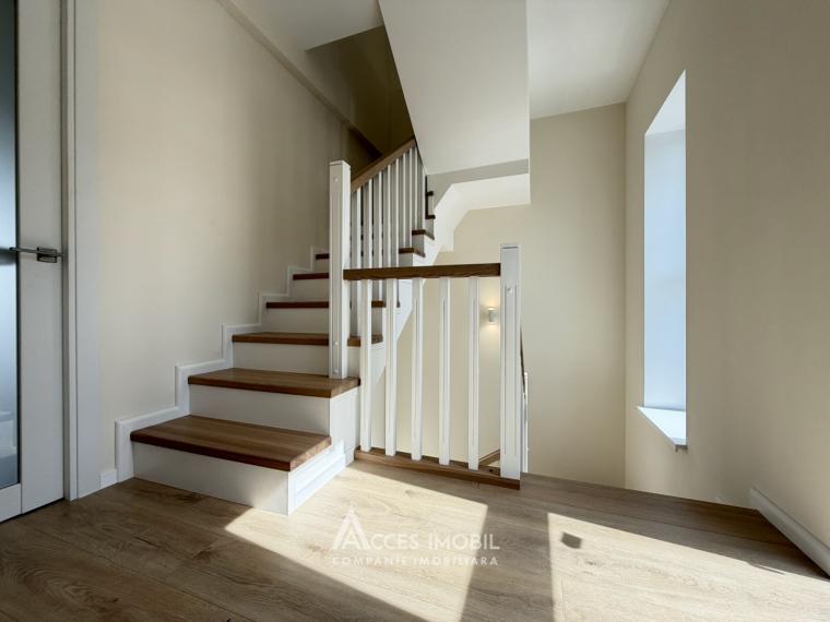TownHouse în 3 niveluri! Râșcani, str. Chicago, 3 camere + living, 210m2 + 2 ari. Euroreparație!: 12