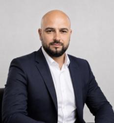 Agent imobiliar: Erhan Ion