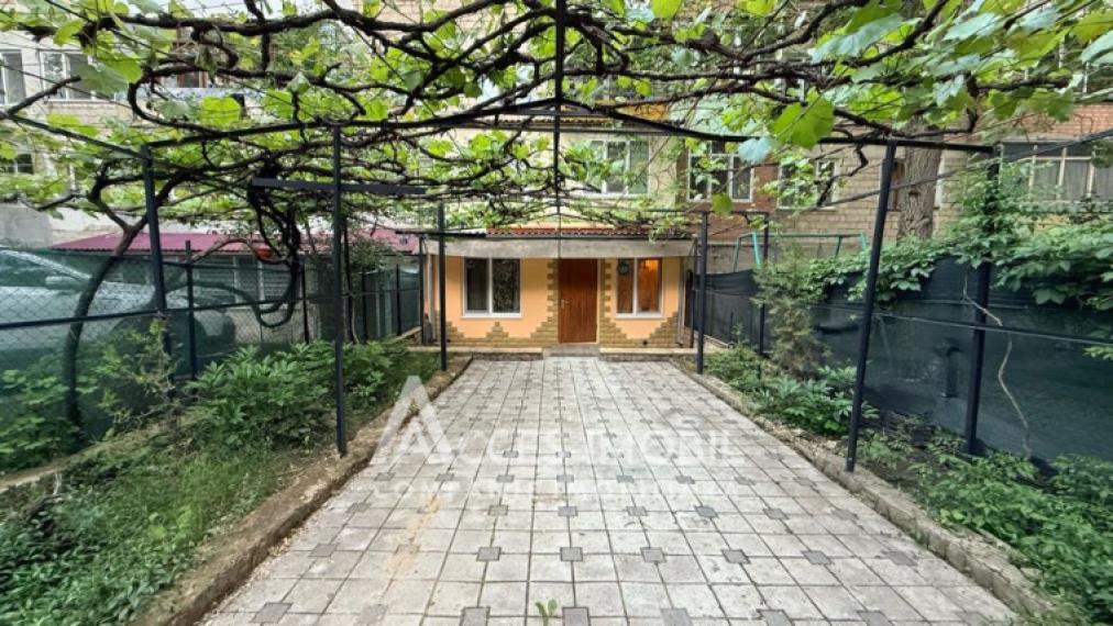 Botanica, bd. Traian, 3 camere + living. Încălzire autonomă!: 16