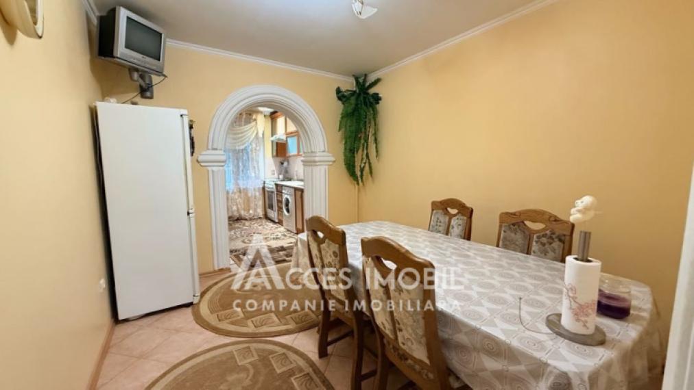 Botanica, bd. Traian, 3 camere + living. Încălzire autonomă!: 24