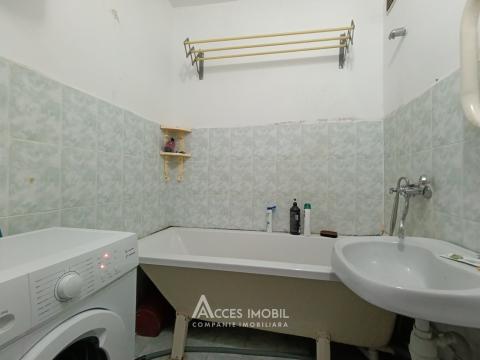 Centru, bd. Ștefan cel Mare și Sfânt, 2 camere. Localizare de mijloc!: 11