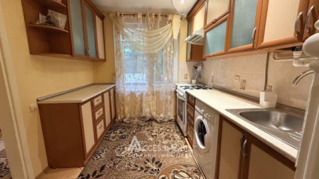Botanica, bd. Traian, 3 camere + living. Încălzire autonomă!: 9