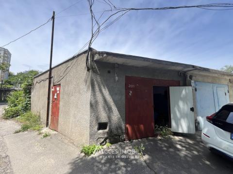 Garaje și parcǎri de vânzare în Chișinău: Telecentru, str. Alexandru Cosmescu