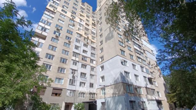: Buiucani, str. Calea Ieșilor