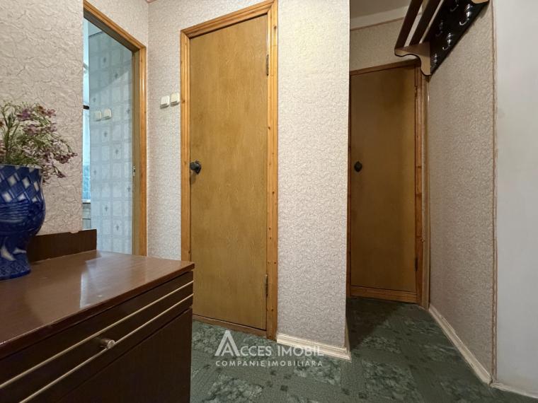 Botanica, Burebista street, 1 room, Series 102. Middle location!: 5