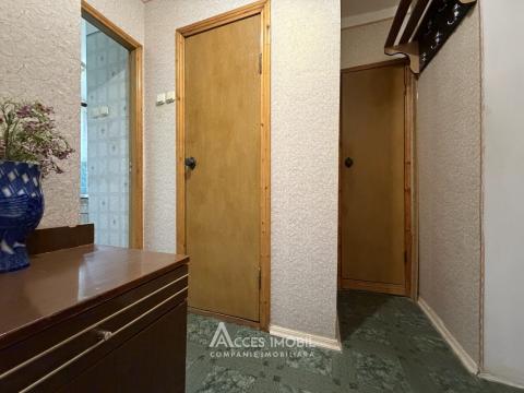 Botanica, Burebista street, 1 room, Series 102. Middle location!: 5