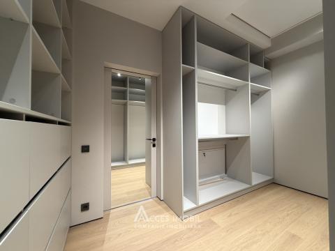 For Rent! 2 floors house! Rascani, Academician Sergiu Radautanu street, 290m2 + 6 aries! Premium repair!: 37