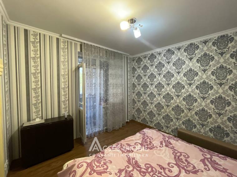Botanica, Traian Blvd, 1 room + living room. Brejnevka!: 2