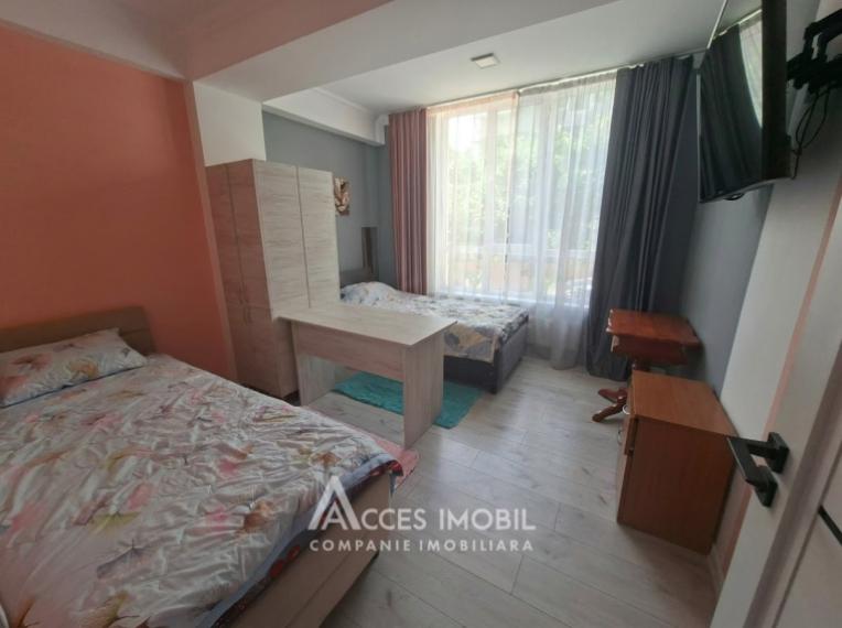 Durlești, str. Tudor Vladimirescu, 2 camere + living. Euroreparație! Încălzire autonomă!: 2