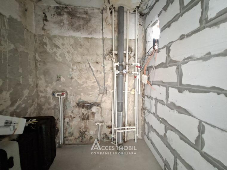 Botanica, Hristo Botev street, 3 rooms! Middle/double side position!: 15