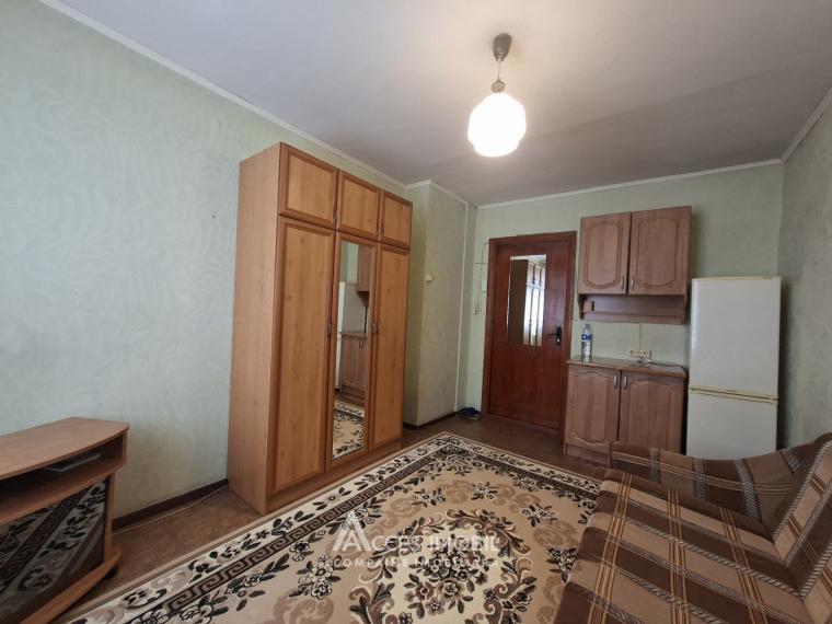 Ciocana, str. Nicolae Milescu Spătarul, 1 cameră. Seria 135! De mijloc!: 2
