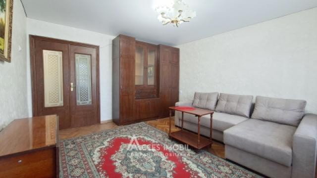For Rent! Posta Veche, Gh. Madan street, 3 rooms! Euro Repair!: 3