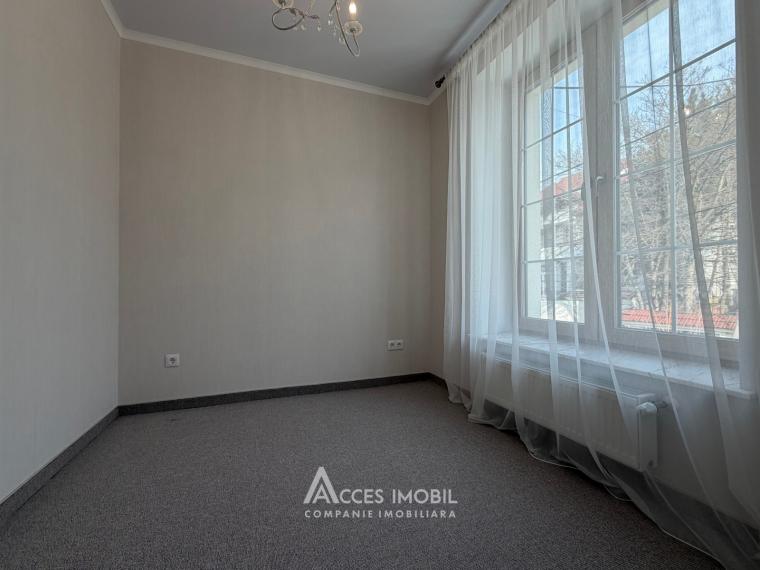Chirie! Casă în 3 nivele! Centru, str. Anton Crihan, 300m2 + 6 ari. Reparație premium!: 17