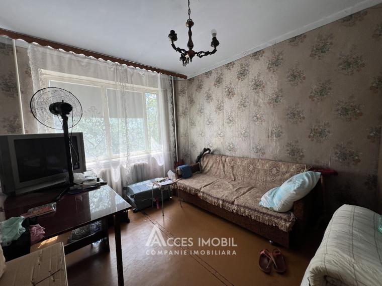 Buiucani, Onisifor Ghibu Street, 3 rooms. Middle floor! MS series: 1